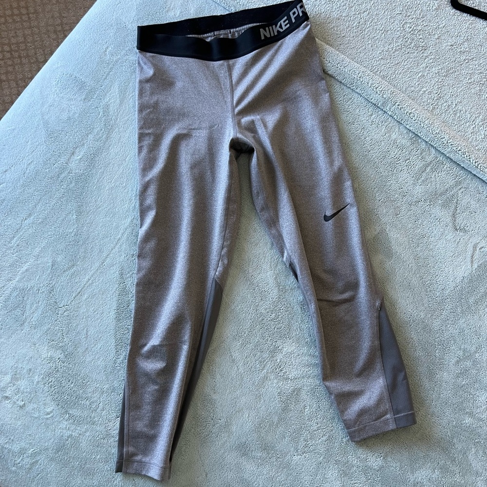NIKE Pro grey leggings